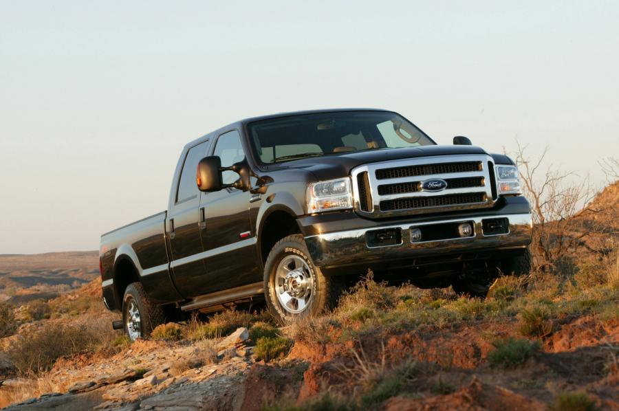  Ford F-250 Super Duty 2005 года  (фото 23 из 31)